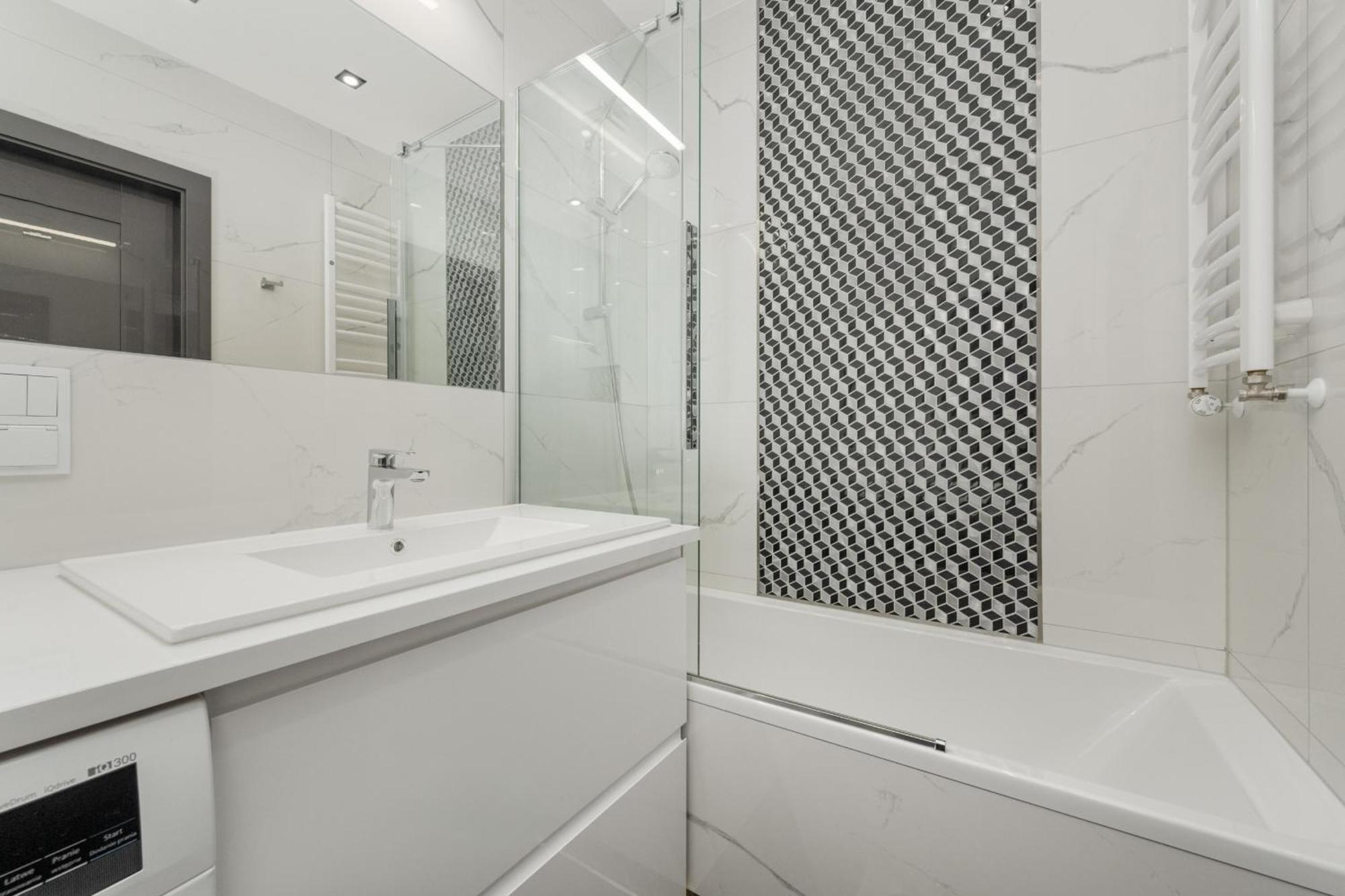 Luksusowy Apartament Z 3 Sypialniami, Klimatyzacja, Parkingiem I Biurkiem We Wroclawiu By Renters Prestige Buitenkant foto