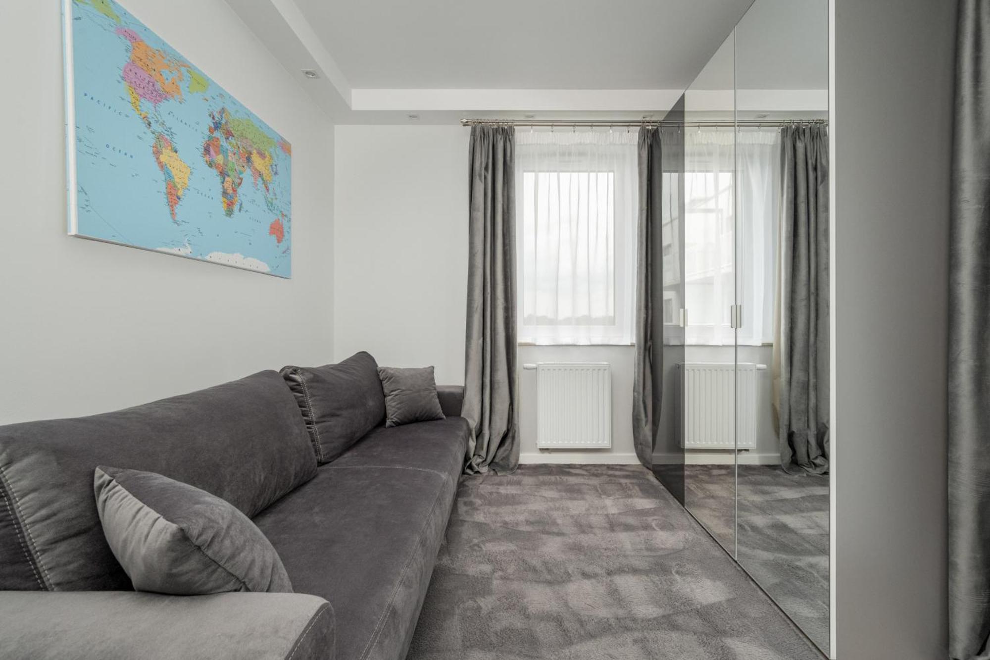 Luksusowy Apartament Z 3 Sypialniami, Klimatyzacja, Parkingiem I Biurkiem We Wroclawiu By Renters Prestige Buitenkant foto