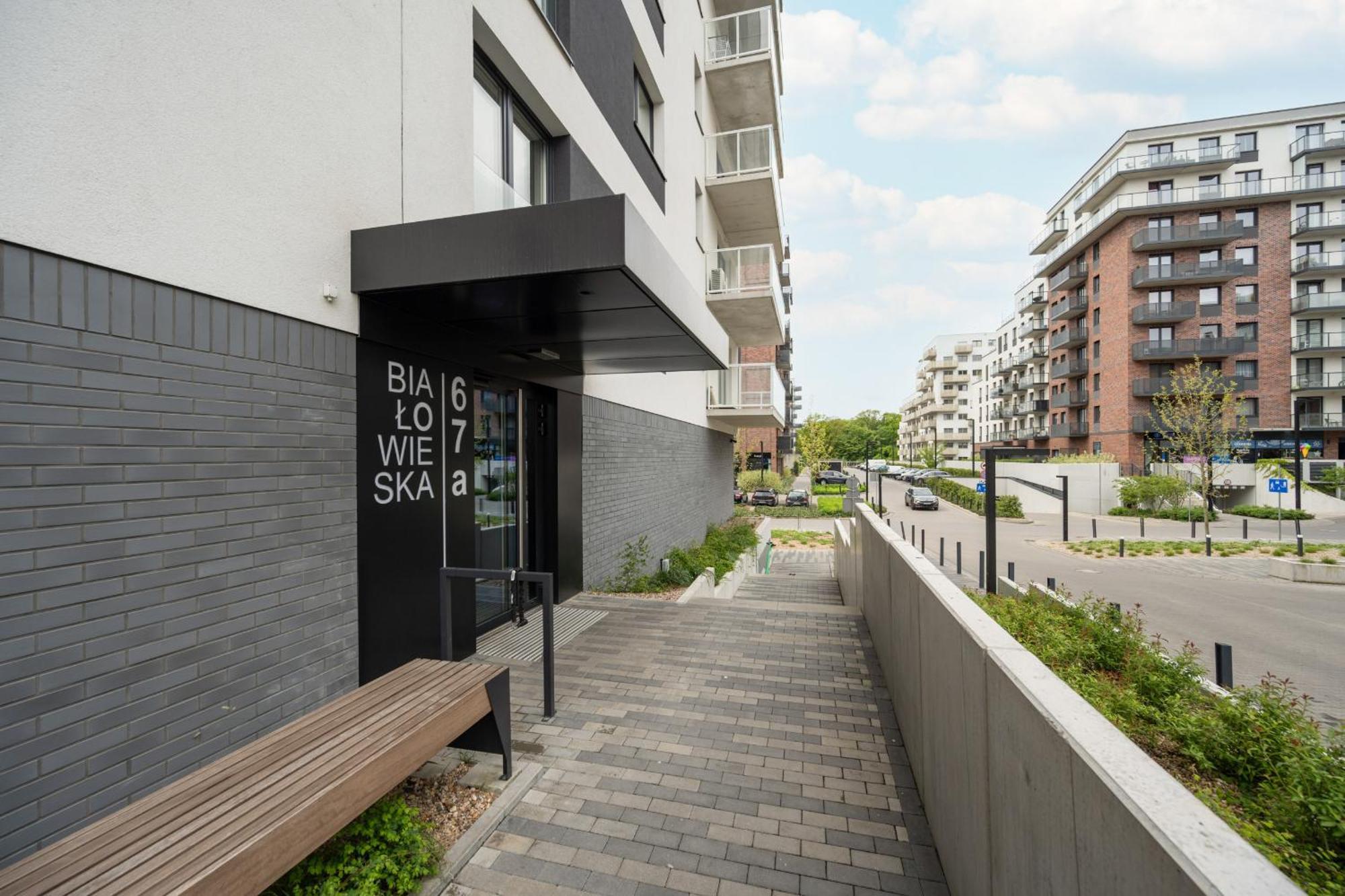 Luksusowy Apartament Z 3 Sypialniami, Klimatyzacja, Parkingiem I Biurkiem We Wroclawiu By Renters Prestige Buitenkant foto